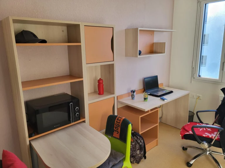 20240307 174143 1024x768